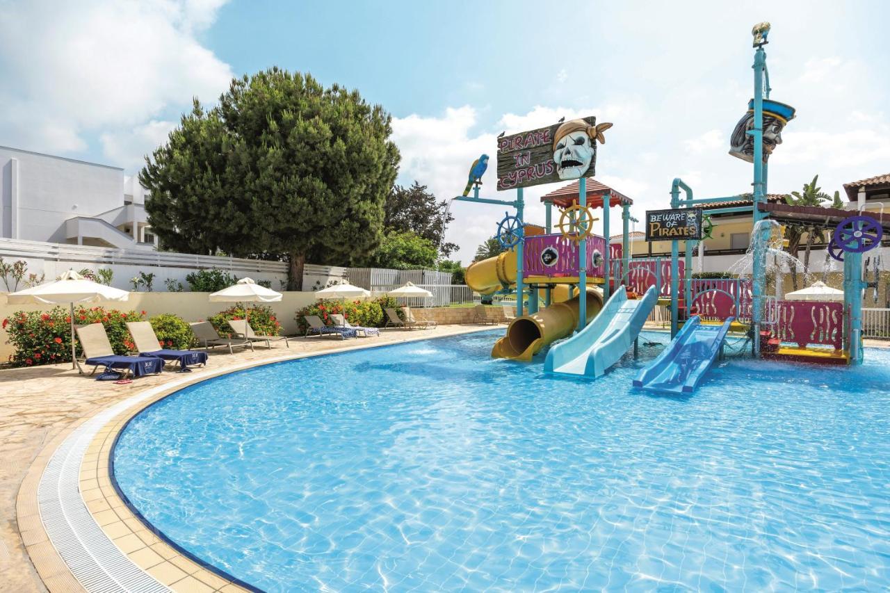 Atlantica Aeneas Resort 圣纳帕 外观 照片