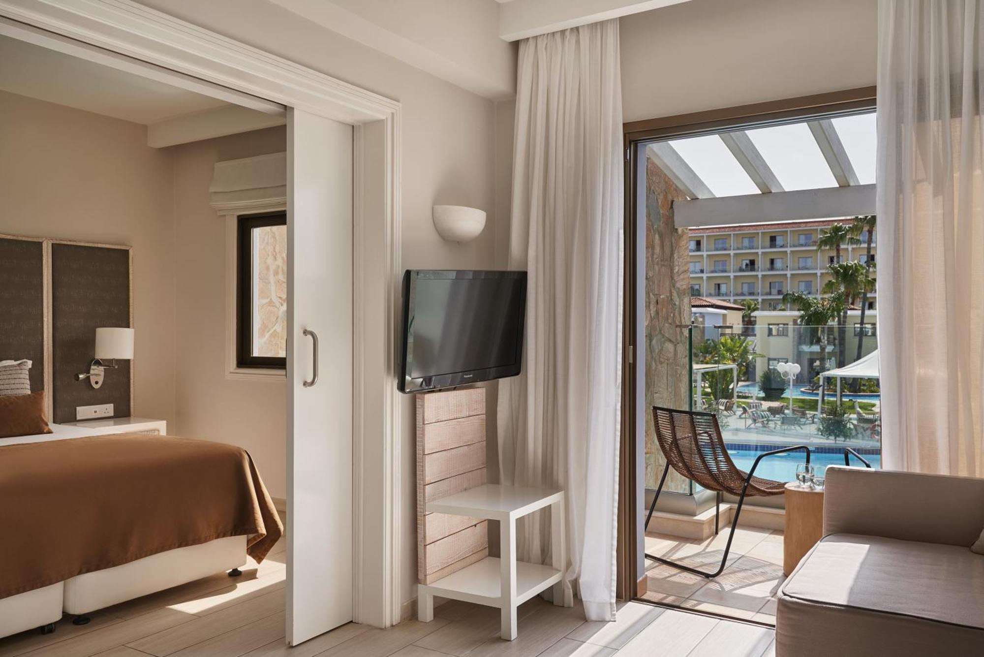Atlantica Aeneas Resort 圣纳帕 外观 照片